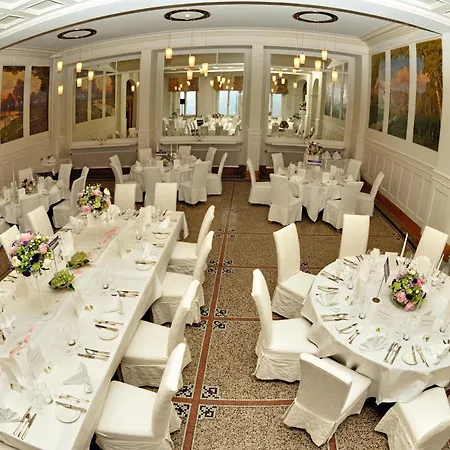 斯哈泽尔普酒店 3* 达沃斯