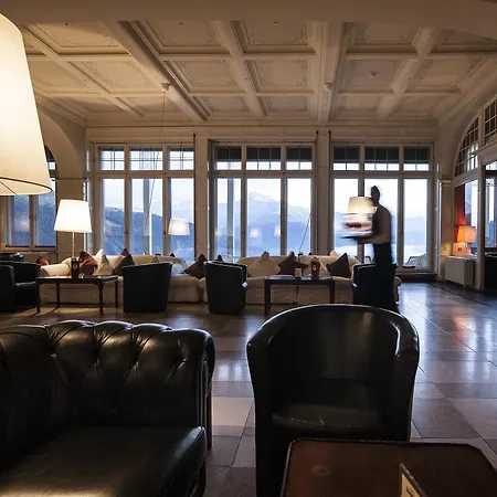 斯哈泽尔普酒店 3*