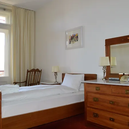 酒店 斯哈泽尔普酒店 3*